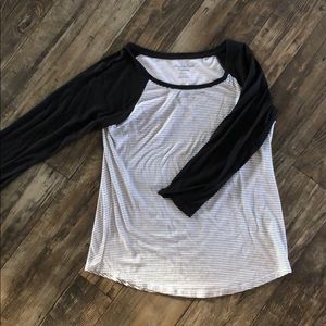 American eagle 3/4 sleeve shirt